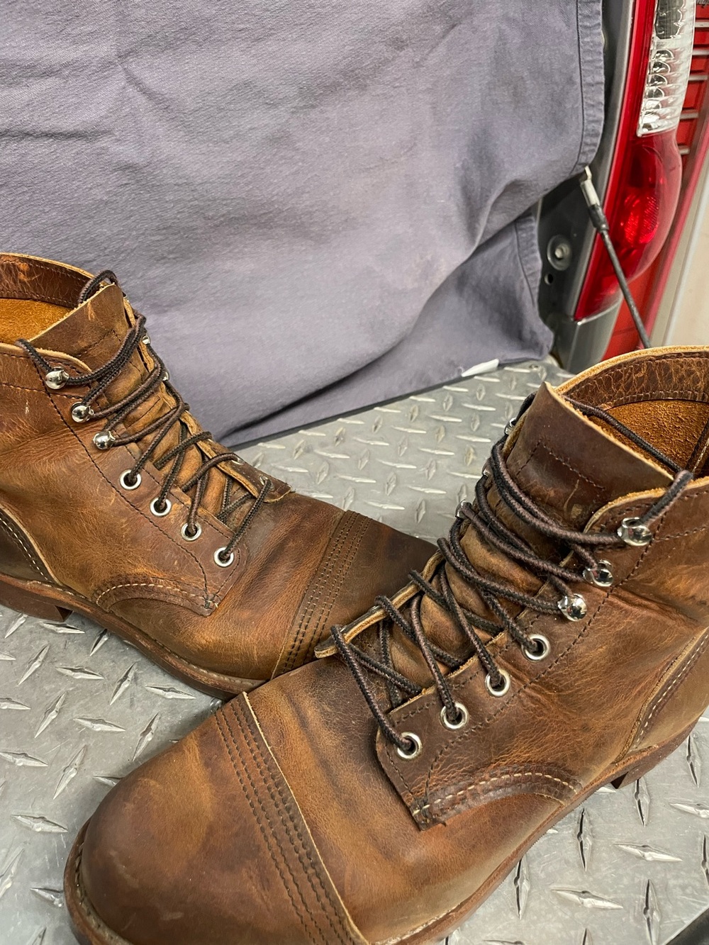 Men’s Red Wing Iron Ranger (model 8085)